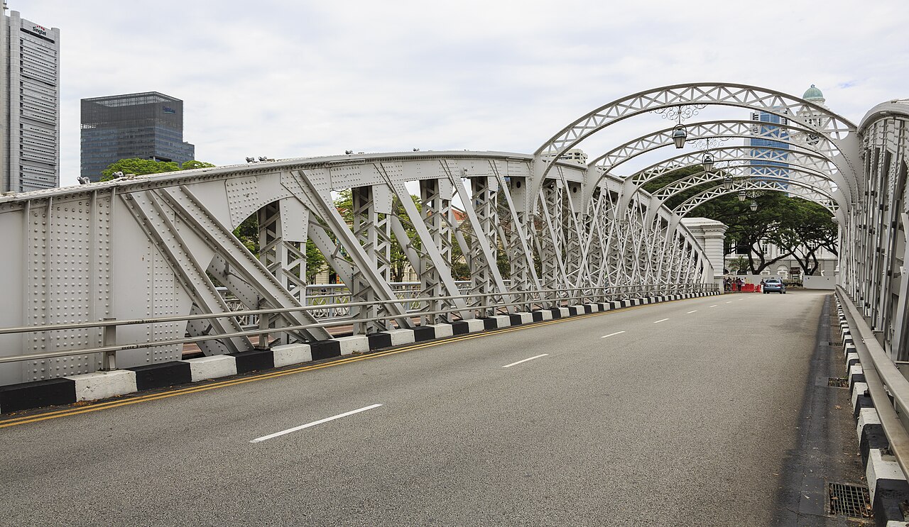 ジンのMVロケ地アンダーソン橋（シンガポール川）